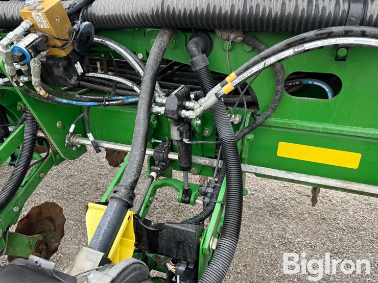 2012-john-deere-1770nt-ccs-image-14