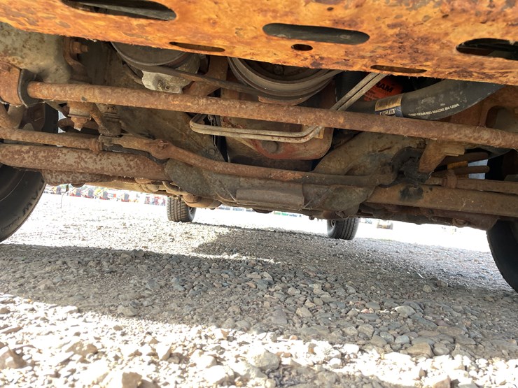 #1200-•-1986-ford-crown-victoria-**recommend-trailering**-(has-mn-title)-image-33