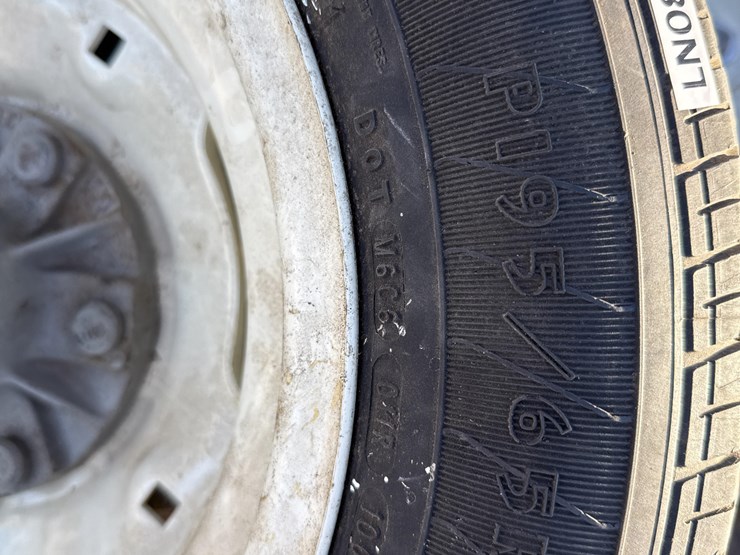 multiple-brand-tires-&-rims-image-13