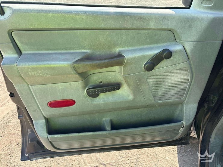 2008-dodge-ram-1500-image-11