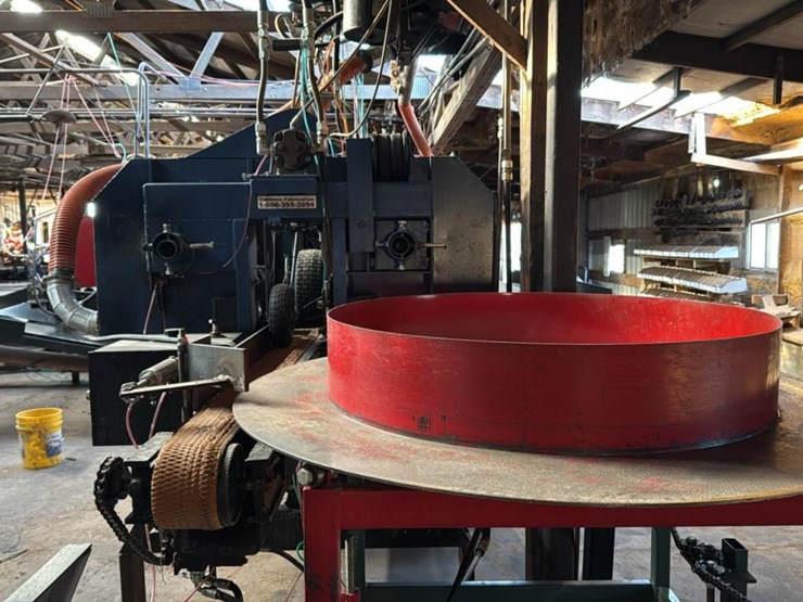 #109-•-coblentz-fabrication-double-head-resaw-image-2