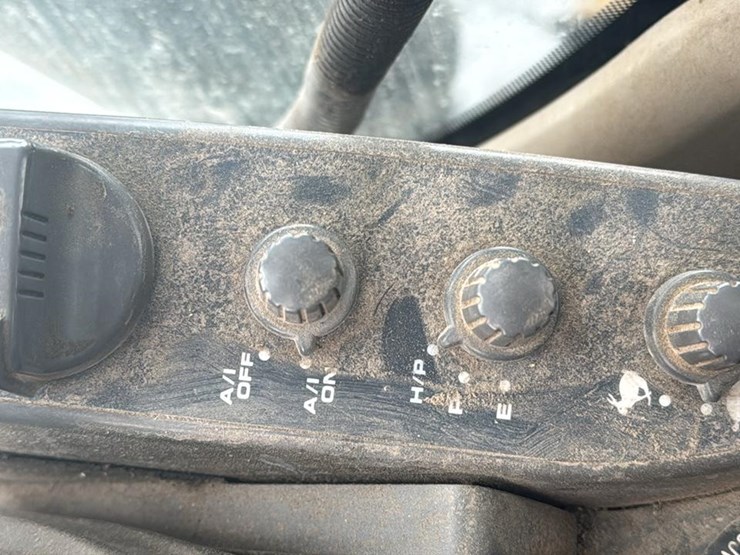 2006-deere-350d-image-61