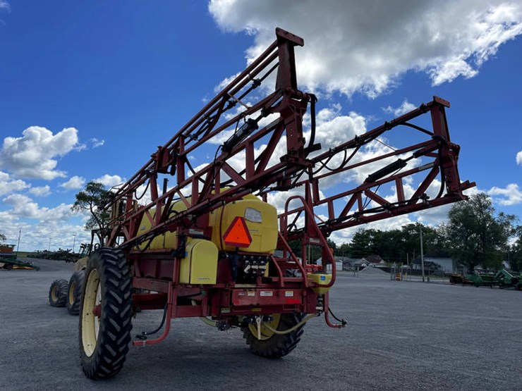 #113987-•-century-sprayer-image-13