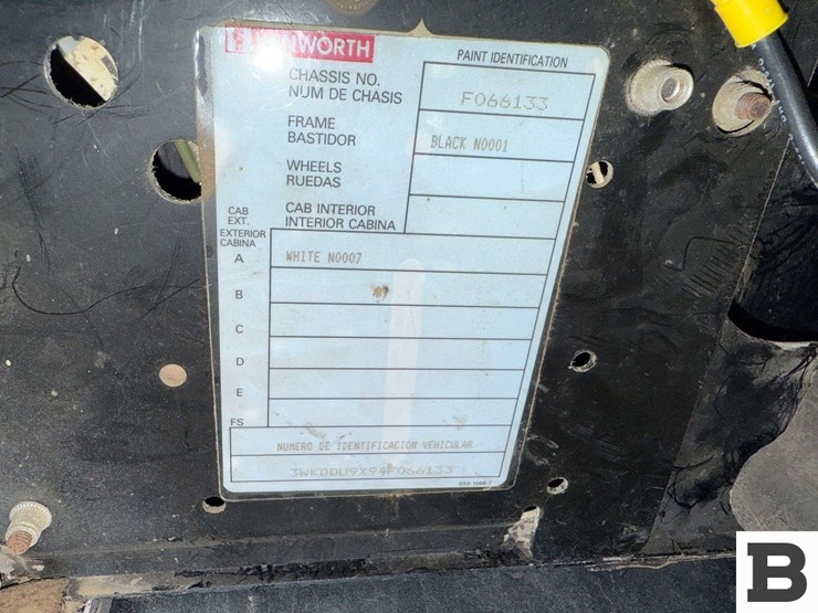 2004-kenworth-t800-image-83