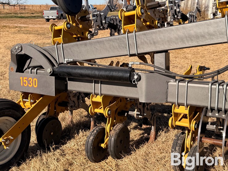 accura-flow-1530-12r30-danish-tine-cultivator-image-11