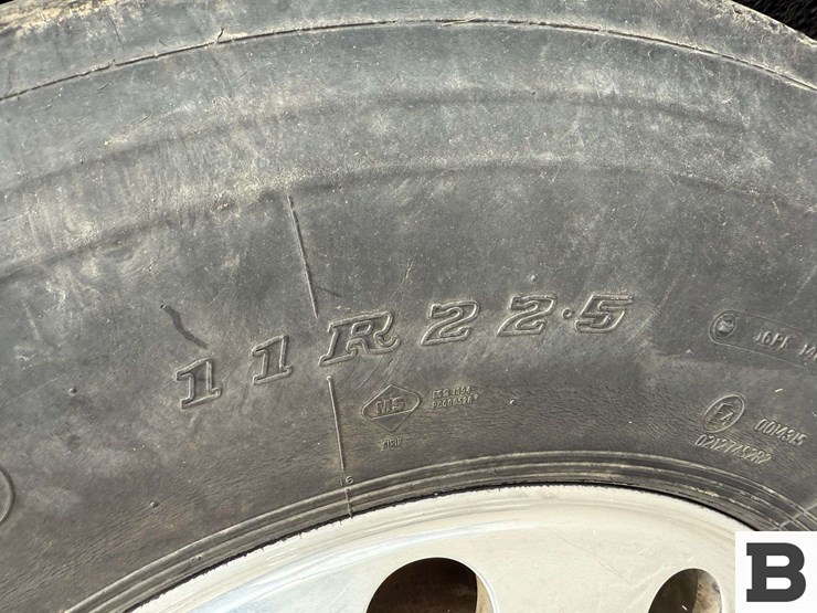 2004-kenworth-t800-image-85