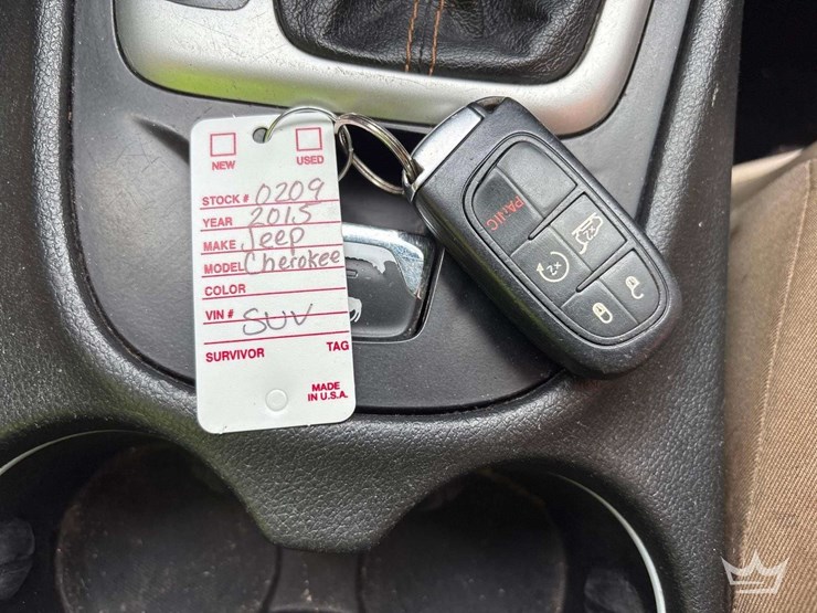 2015-jeep-cherokee-image-25