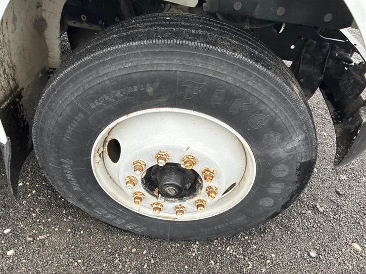 case-ih-8100-image-58