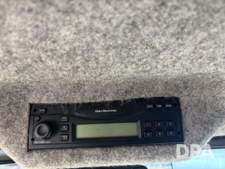 2007-deere-444j-image-64