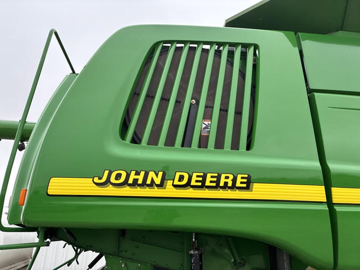 john-deere-2000-image-10