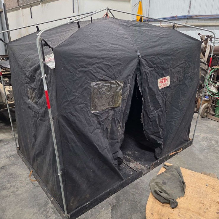 7.5’ x 5.5’ Mankato Portable Fish/Spearing House, 2 Hole and Spear Hole with Furnace Vent