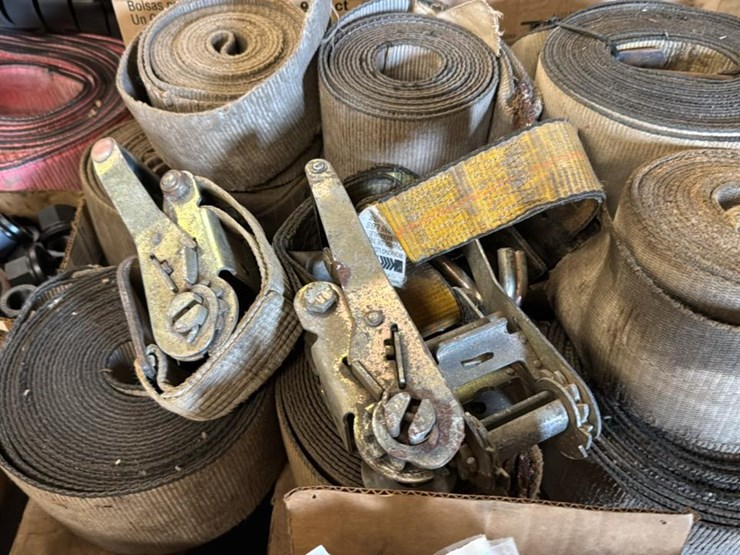 #193-•-skid-of-parts*-image-2