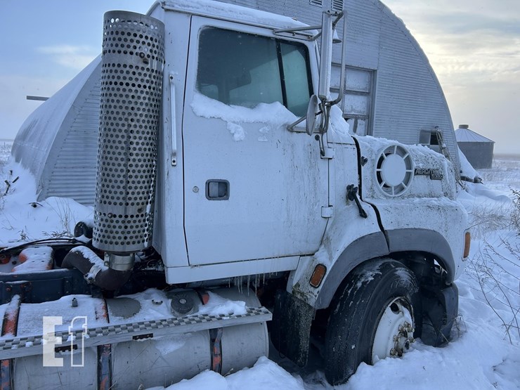 1994-ford-lta9000-image-4