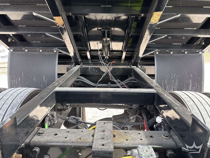 2021-international-mv607-image-14