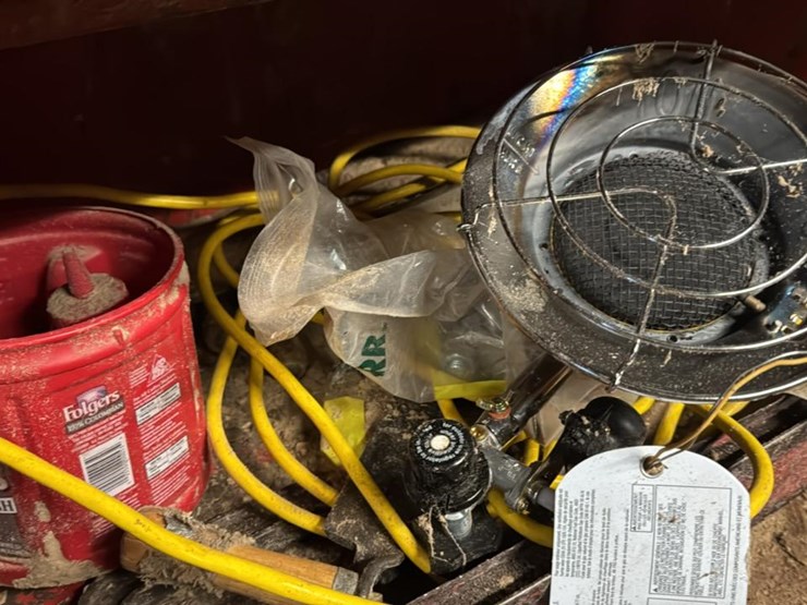 #139-•-tool-box*-image-3