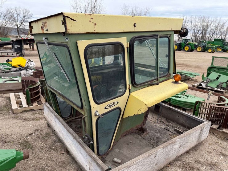 john-deere-4020-image-3