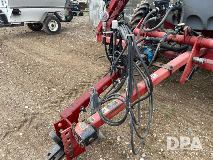 case-ih-2800-image-7