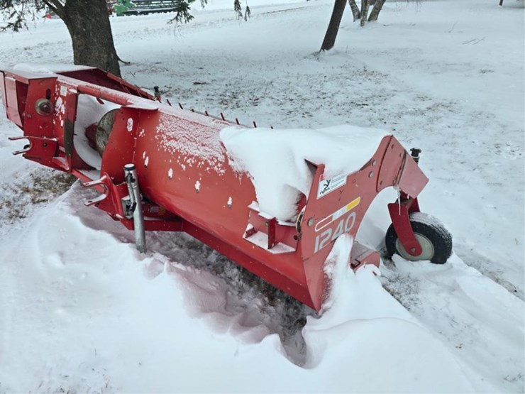 2002-gehl-1285-image-36