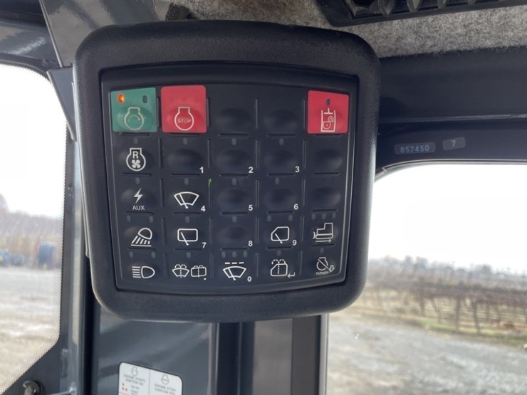 deere-650k-xlt-image-28