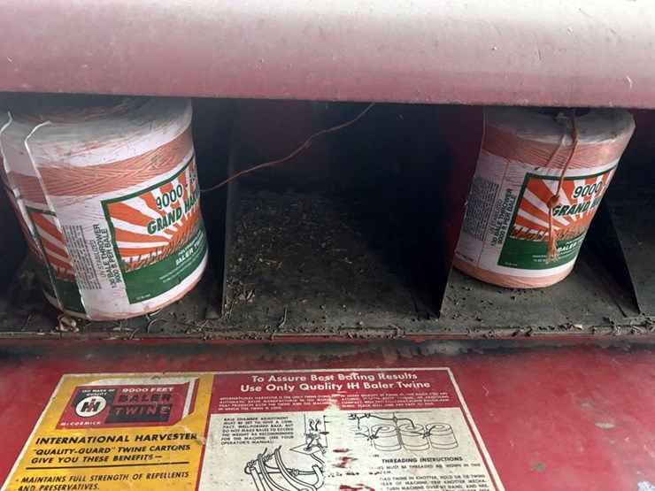 ih-47-square-baler,-540-pto,-twine,-stored-inside-image-11