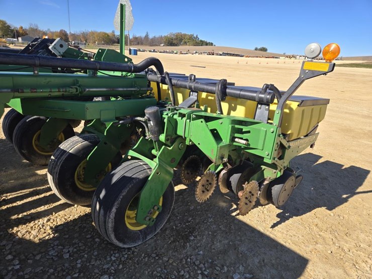 john-deere-1780-image-10