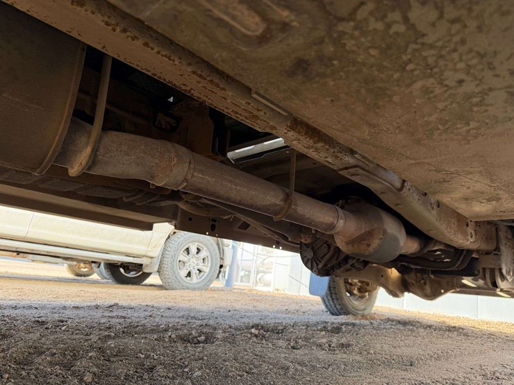 2006-ford-f550-image-23