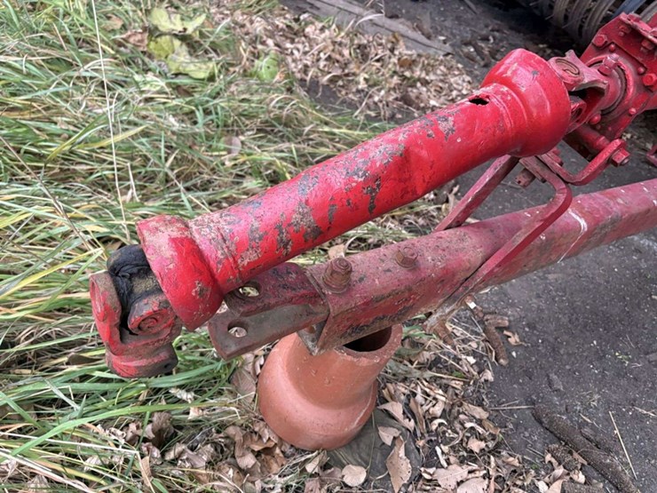 ih-47-square-baler,-540-pto,-twine,-stored-inside-image-5