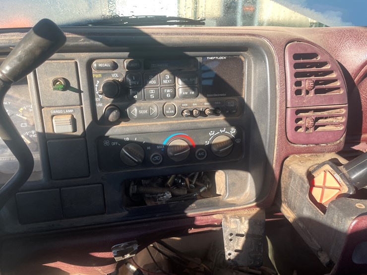 chevrolet-3500-image-31