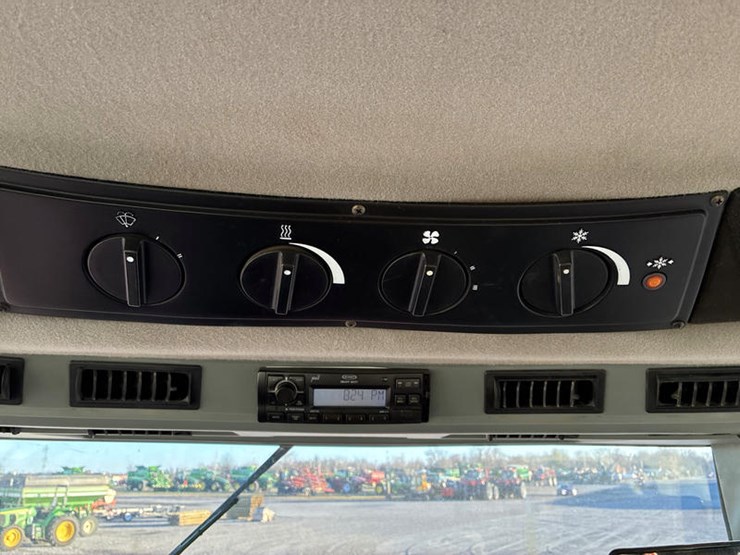 case-ih-8940-image-69