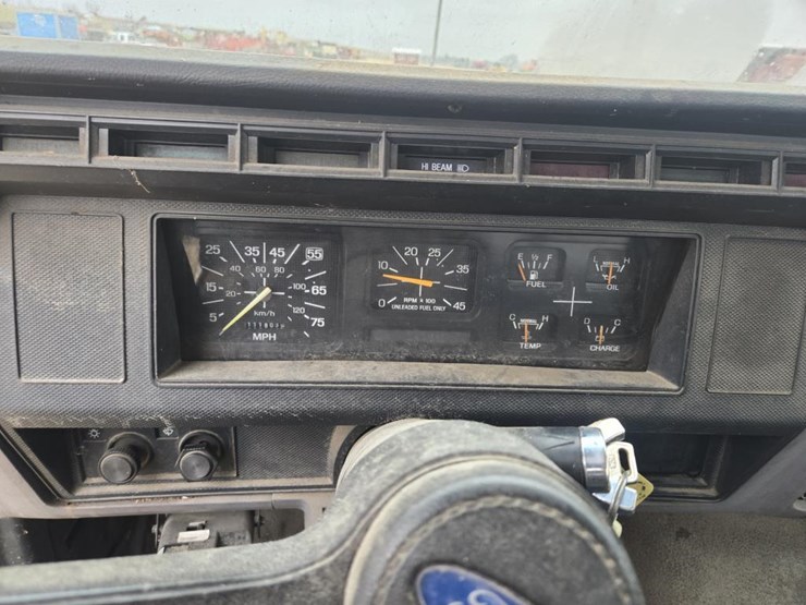 1996-ford-f700-image-21