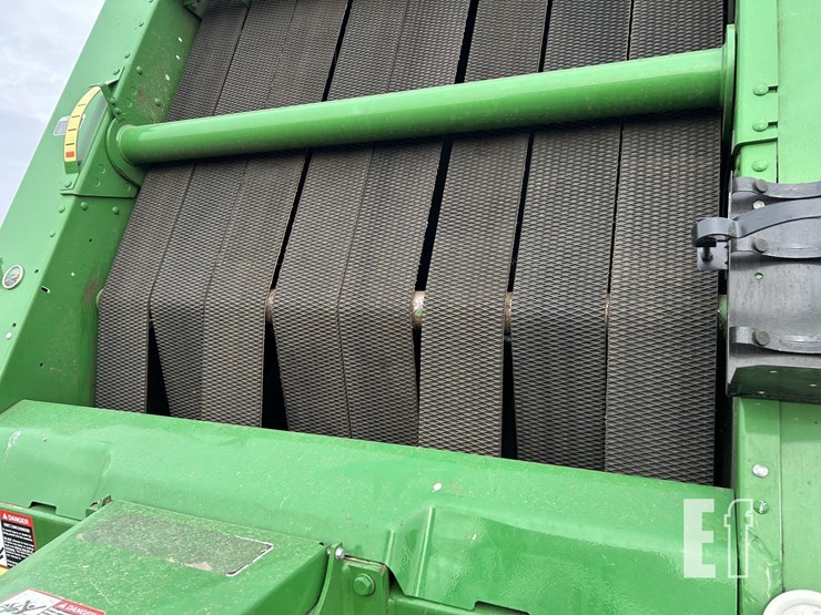 2018-john-deere-560m-image-32