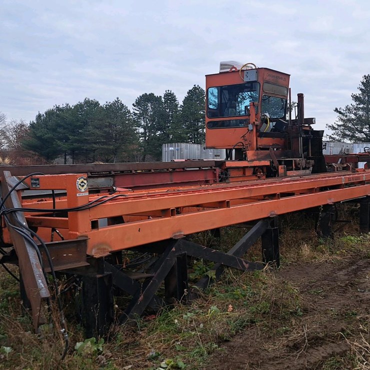 #4402 • Morbark Carriage & Track