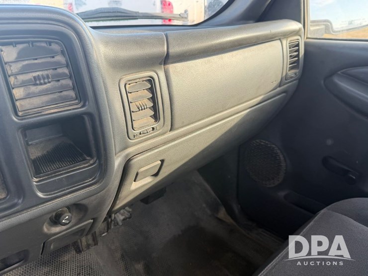 2007-gmc-sierra-1500-image-52