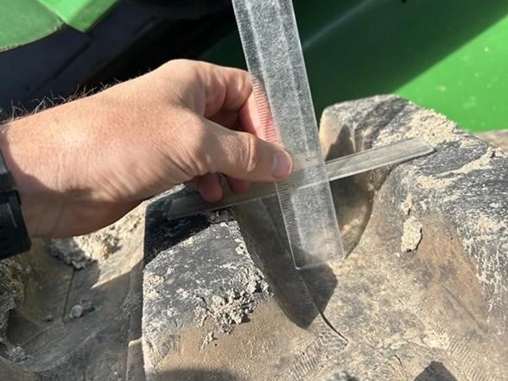 john-deere-8220t-image-19