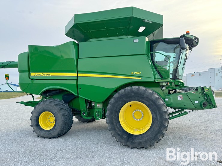 john-deere-s780-image-4