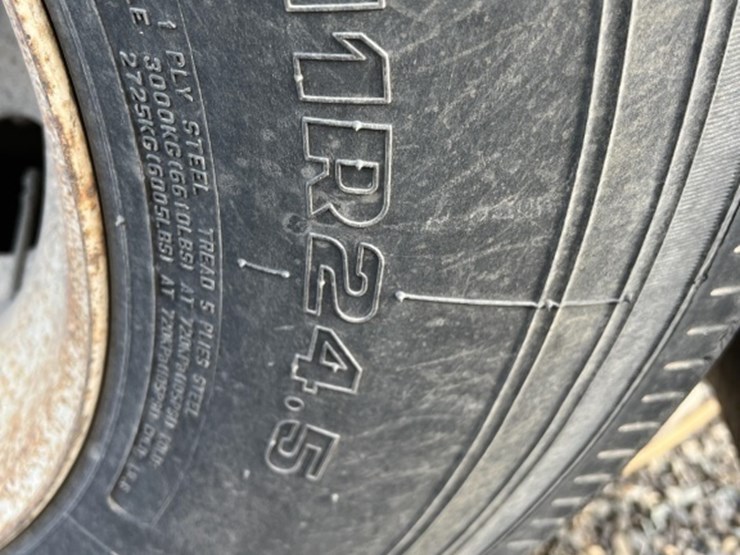 columbia-t/a-pup-trailer-image-12