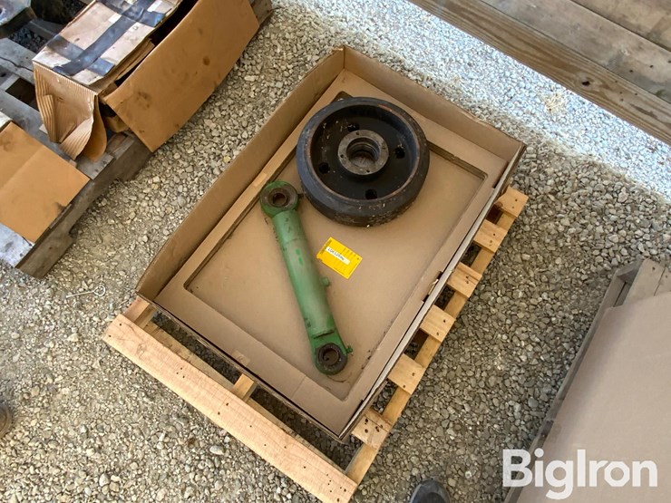 john-deere-8410-image-1