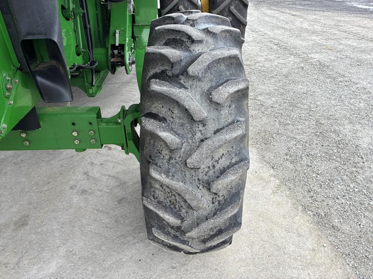 john-deere-2000-image-40