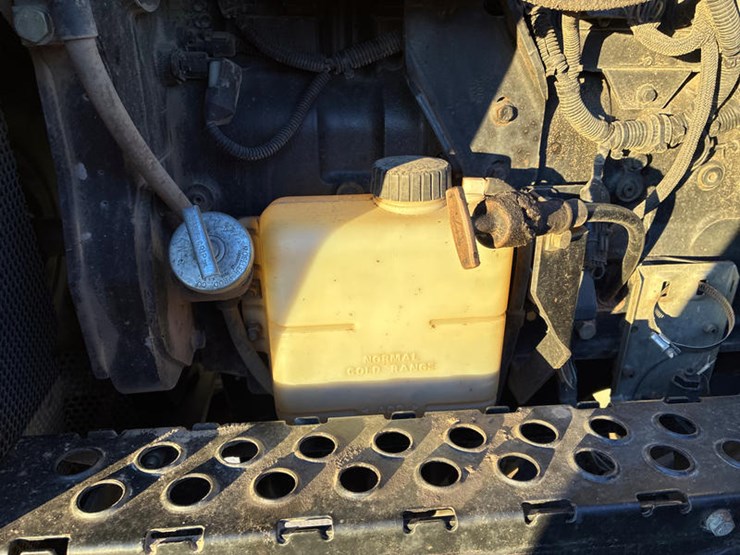 case-ih-275-image-39