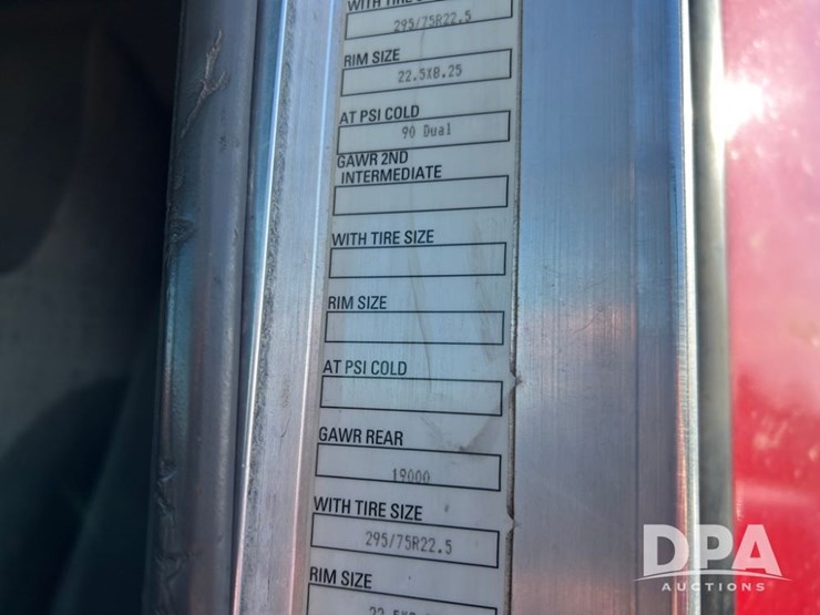 2009-kenworth-t800-image-60