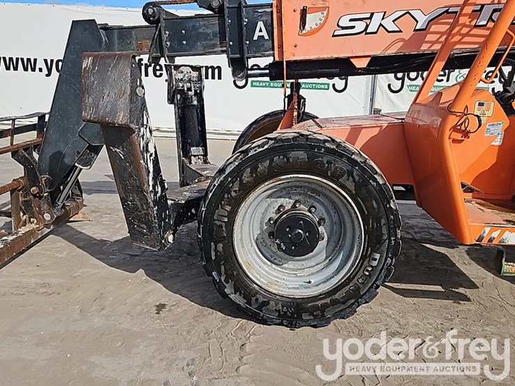 2017-sky-trak-10054-image-16