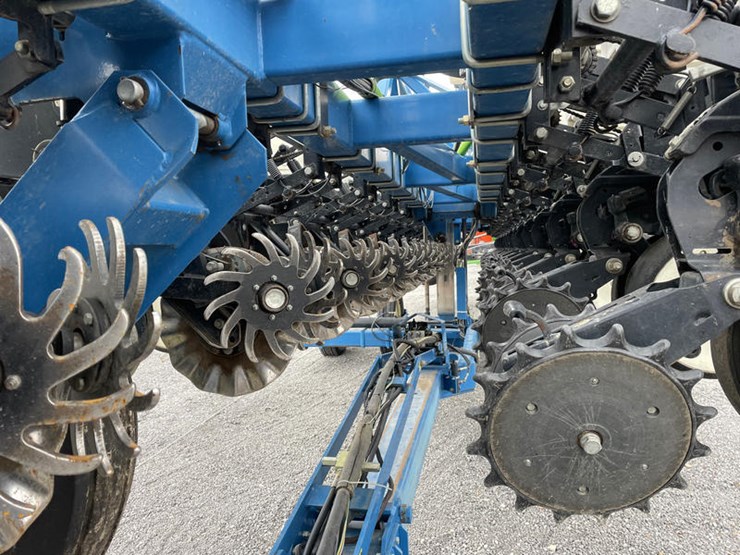 kinze-3600-image-27