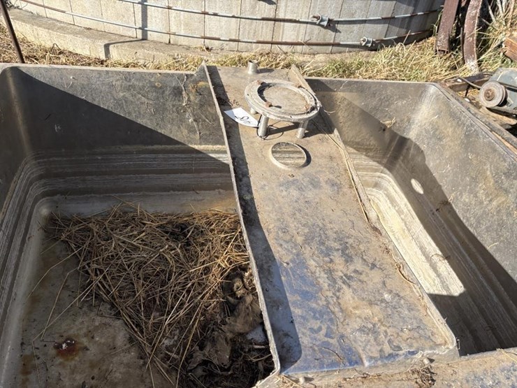 stainless-steel-bulk-tank-image-3