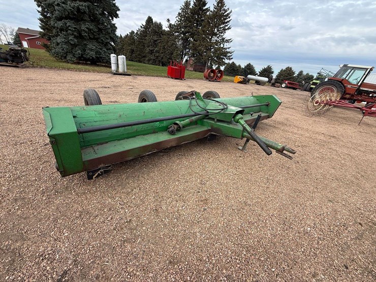 john-deere-30-image-3