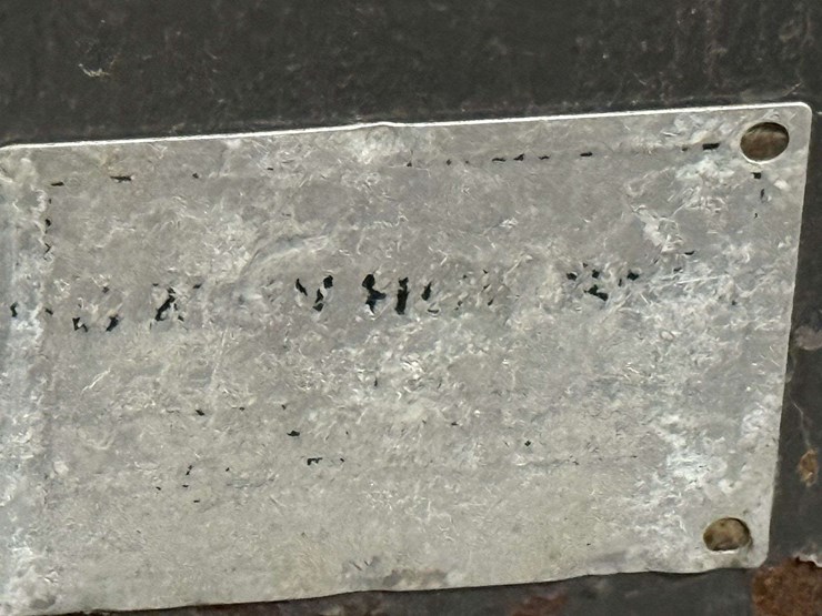 new-holland-l170-image-11