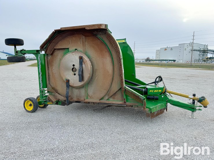 2023-john-deere-fc20m-image-3