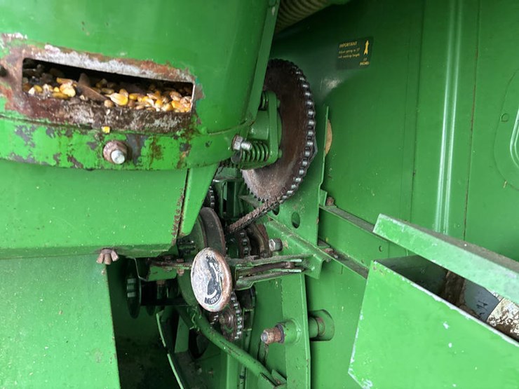 john-deere-6620-titan-ii-image-45