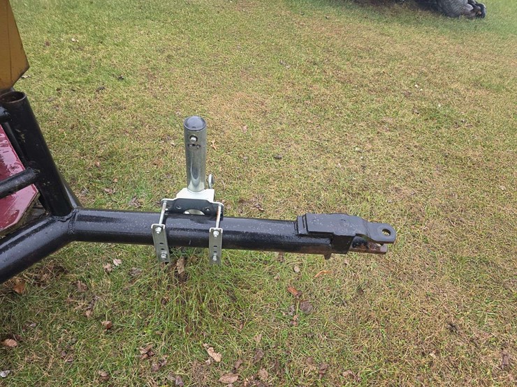 2-wheel-trailer,-bed-measures-51”-x-56”-with-approx-20”-v-front,-wheel-jack,-front-tool-box,-14”-tir-image-3