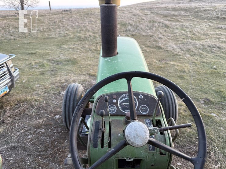 john-deere-4010-image-12