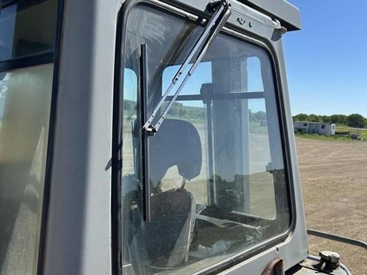 komatsu-d65ex-12-image-55